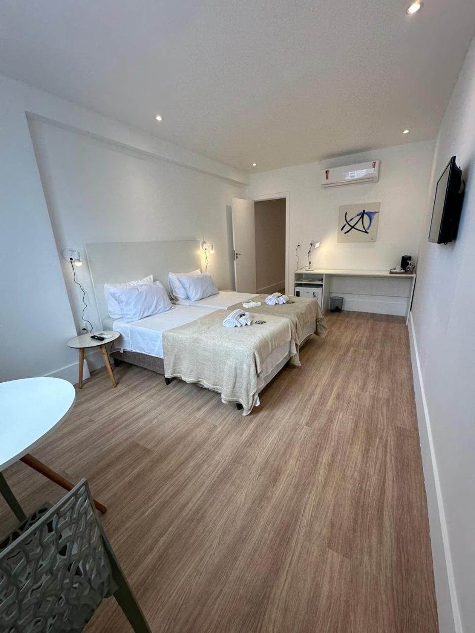 Standard Suite